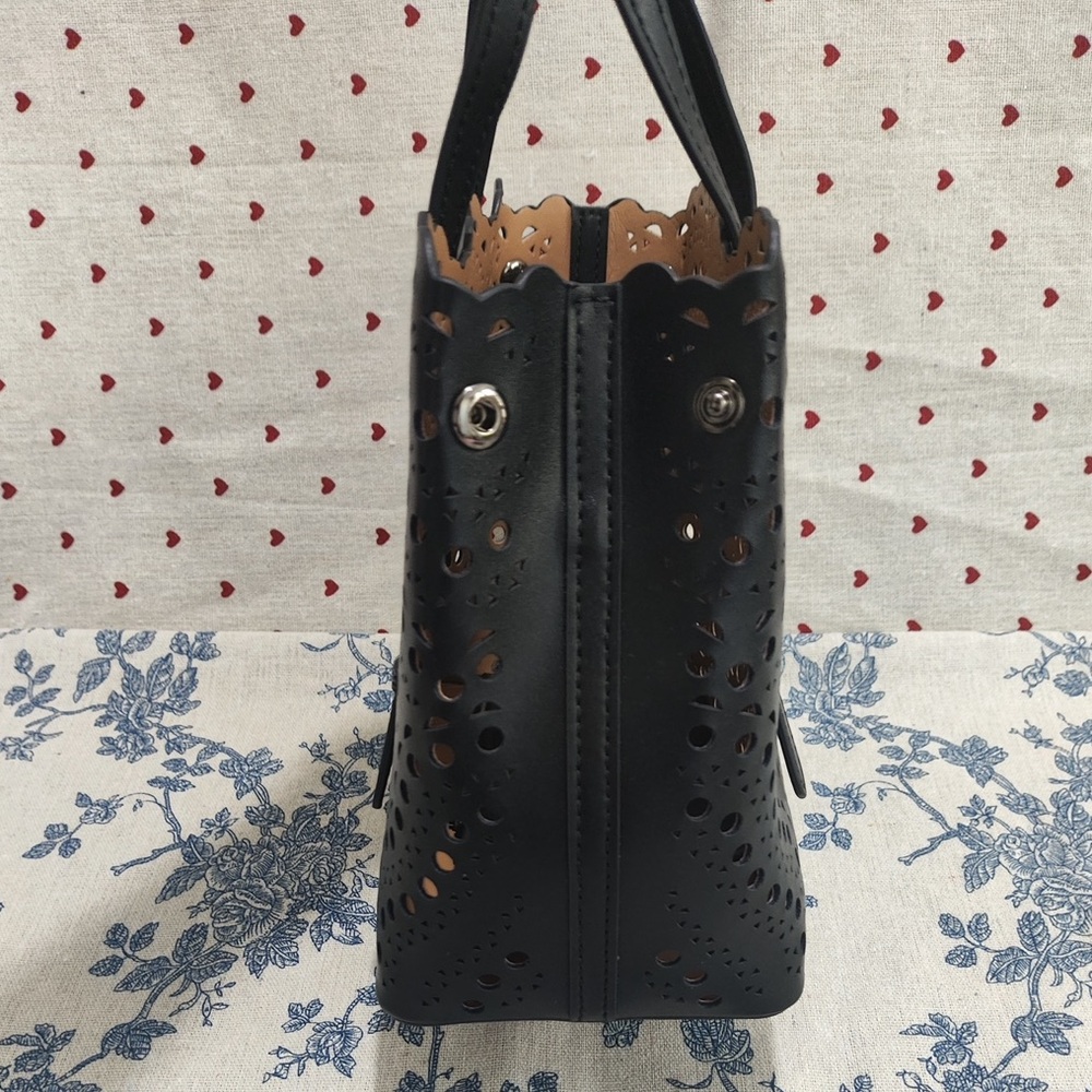 Alaia Black Laser-Cut Shoulder Tote with Tan Interior - Picture 7 of 11
